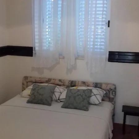 With Parking Space Orebic, Peljesac - 14080 *