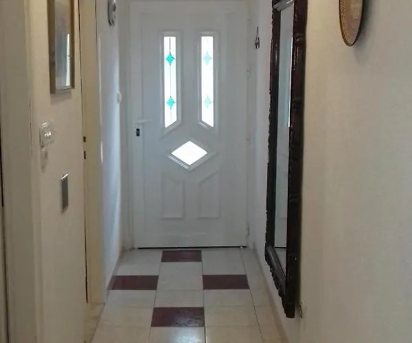 With Parking Space Orebic, Peljesac - 14080