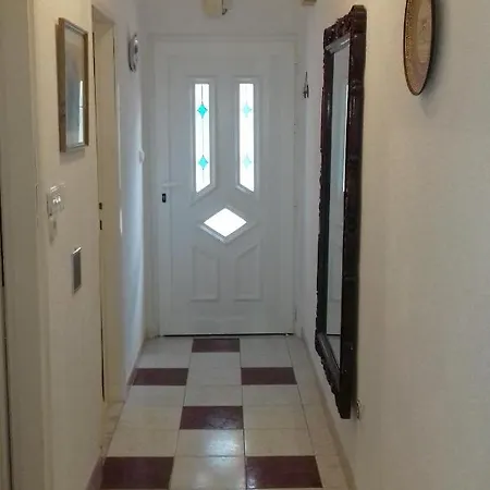 With Parking Space Orebic, Peljesac - 14080