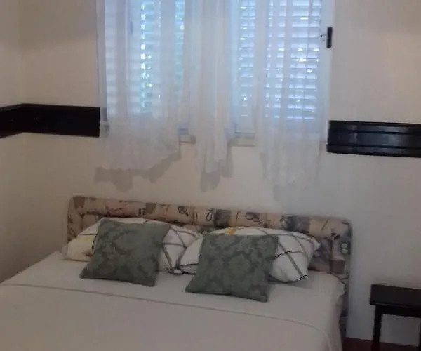 With Parking Space Orebic, Peljesac - 14080 *